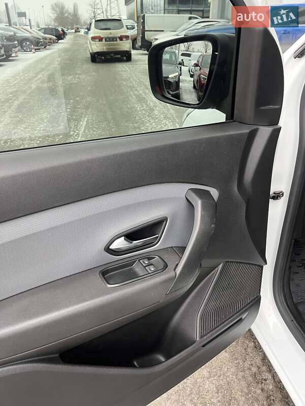 Грузовой фургон Renault Express 2022 в Киеве