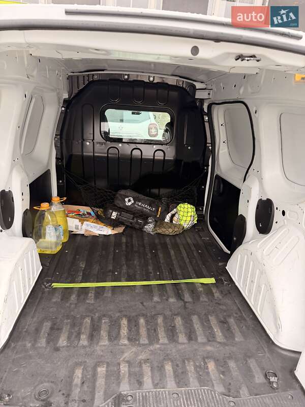 Вантажний фургон Renault Express 2023 в Ірпені