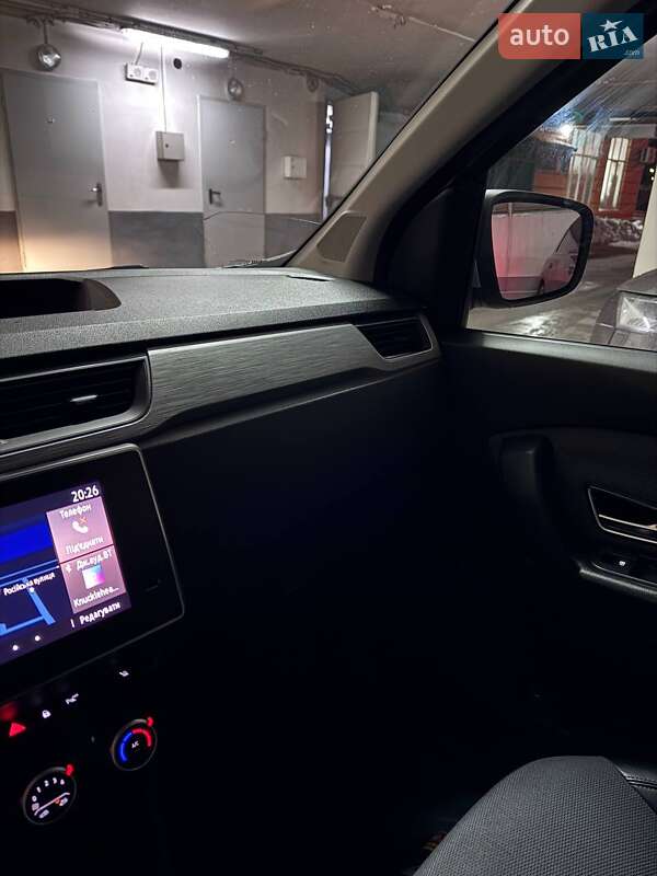 Мінівен Renault Express 2021 в Києві фото 14 Мінівен Renault Express 2021 в Києві