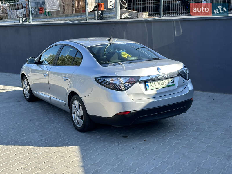 Седан Renault Fluence Z.E. 2012 в Житомире фото 5 Седан Renault Fluence Z.E. 2012 в Житомире