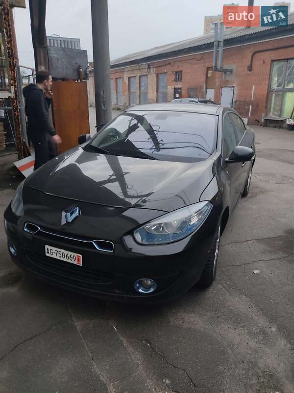 Седан Renault Fluence Z.E. 2012 в 