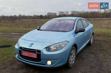 Седан Renault Fluence Z.E. 2012 в Рованцах