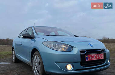 Седан Renault Fluence Z.E. 2012 в Рованцах