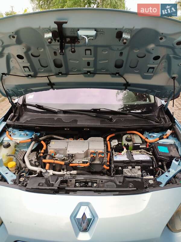 Седан Renault Fluence Z.E. 2011 в Нововолинську фото 2 Седан Renault Fluence Z.E. 2011 в Нововолинську