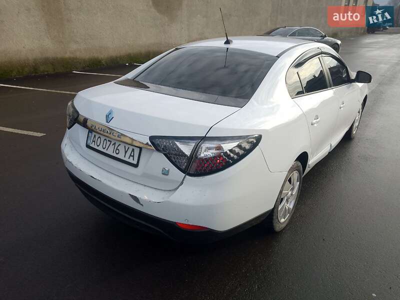 Седан Renault Fluence Z.E. 2011 в Ужгороде фото 5 Седан Renault Fluence Z.E. 2011 в Ужгороде