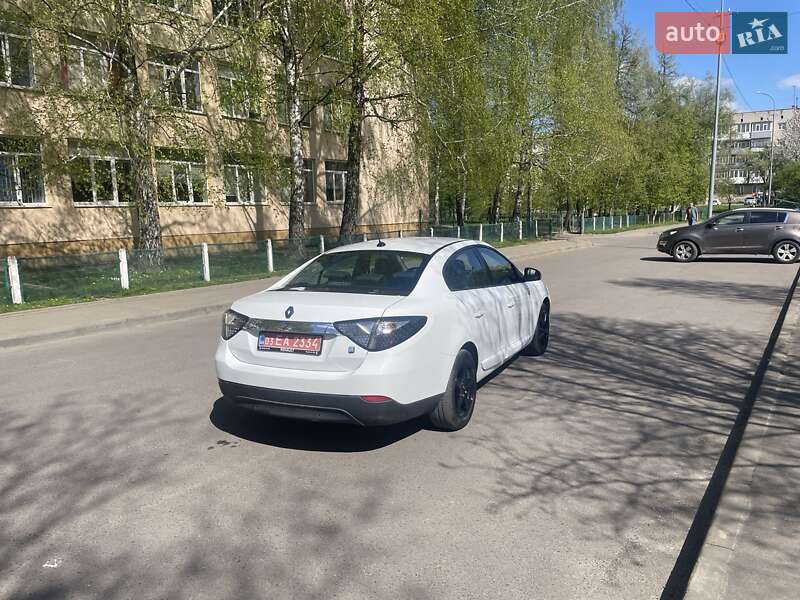 Седан Renault Fluence Z.E. 2012 в Луцке