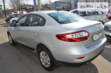 Седан Renault Fluence 2013 в Киеве