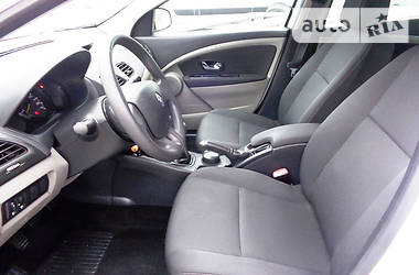 Седан Renault Fluence 2012 в Киеве