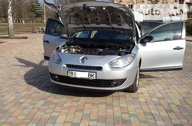 Седан Renault Fluence 2011 в Миргороде