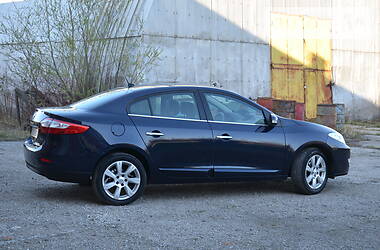 Седан Renault Fluence 2012 в 