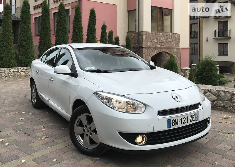 Седан Renault Fluence 2011 в Тернополі