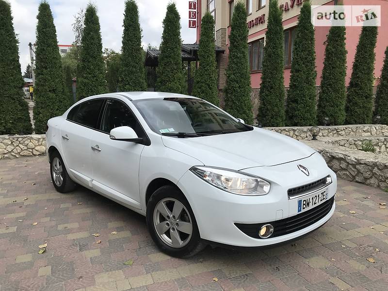 Седан Renault Fluence 2011 в Тернополі