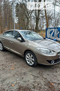 Седан Renault Fluence 2010 в Івано-Франківську