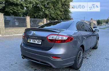 Седан Renault Fluence 2011 в Ровно