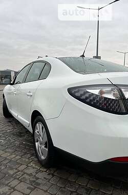 Седан Renault Fluence 2011 в Мукачево