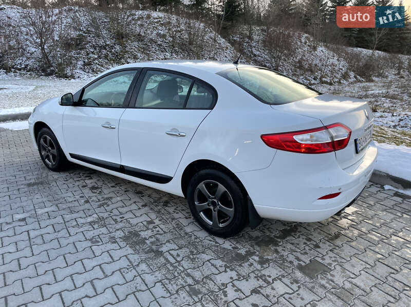 Седан Renault Fluence 2014 в Тернополі
