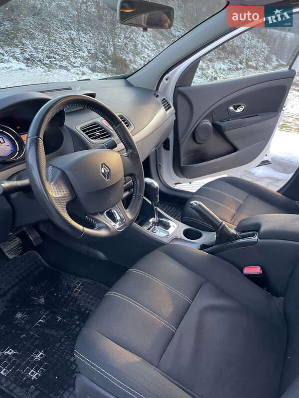 Седан Renault Fluence 2014 в Тернополі