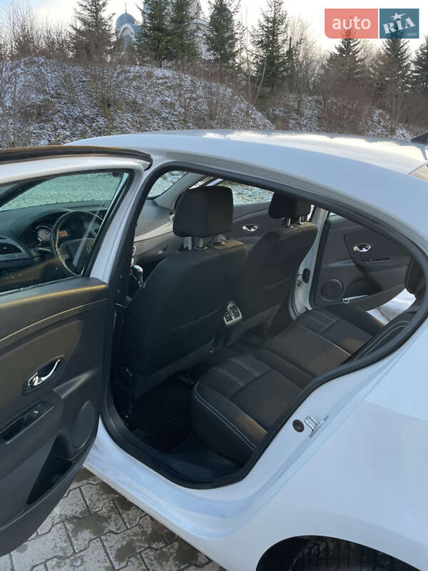 Седан Renault Fluence 2014 в Тернополі