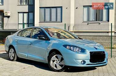 Седан Renault Fluence 2012 в Калуші