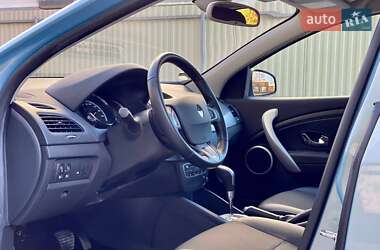 Седан Renault Fluence 2012 в Калуші