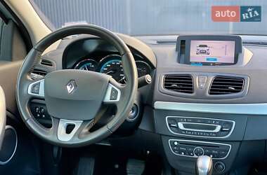 Седан Renault Fluence 2012 в Калуше