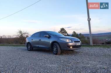 Седан Renault Fluence 2010 в Тернополе