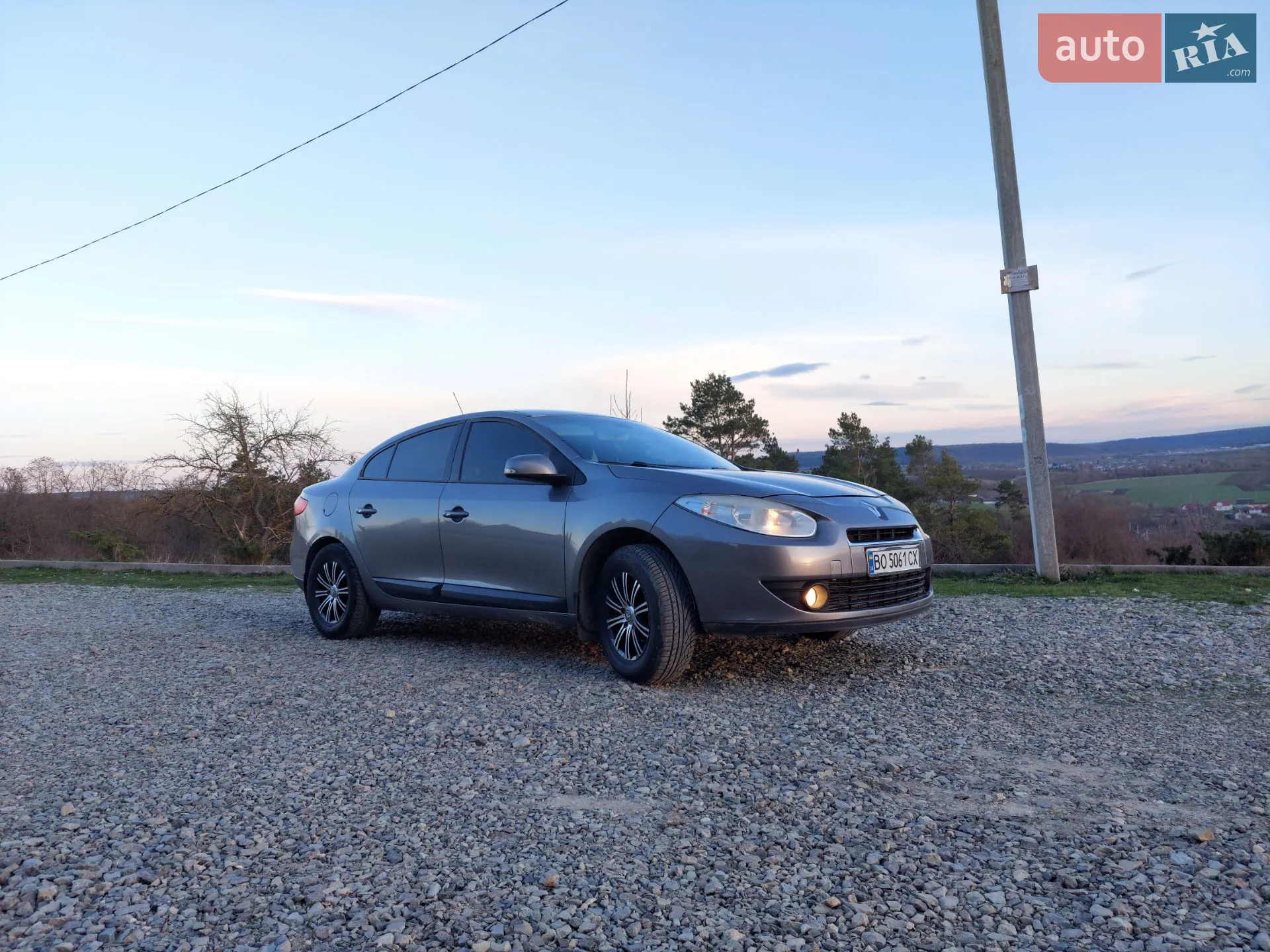 2010 Renault Fluence - мініатюра 10