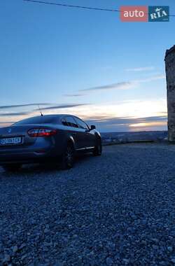 Седан Renault Fluence 2010 в Тернополе