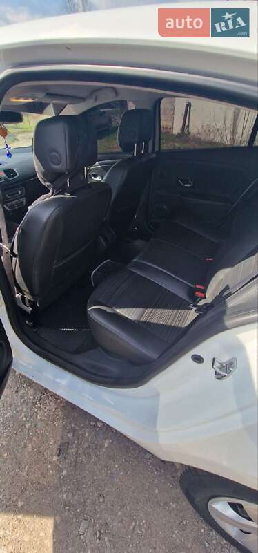 Седан Renault Fluence 2015 в Кривом Роге