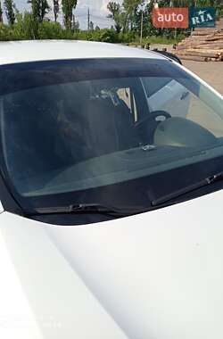 Седан Renault Fluence 2010 в Вишгороді