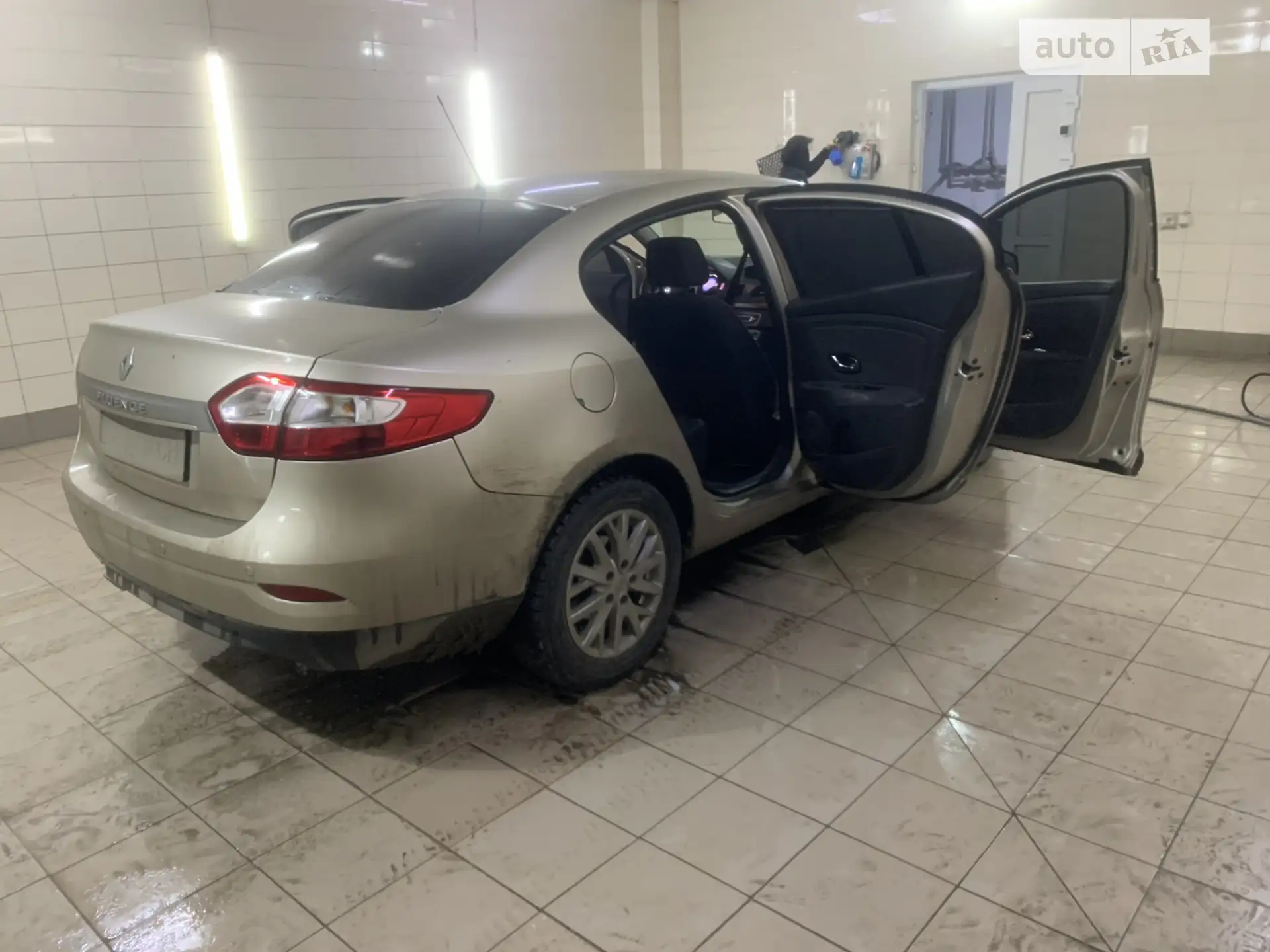 2016 Renault Fluence - мініатюра 10