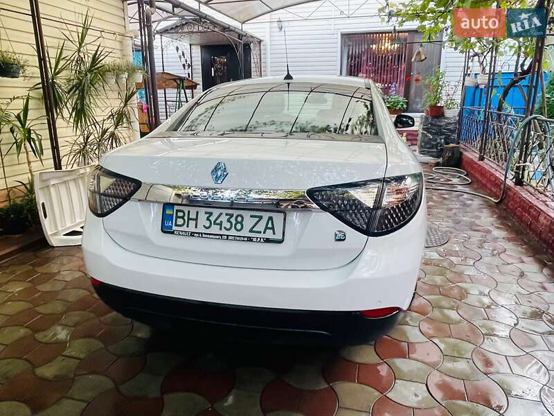 Седан Renault Fluence 2011 в Одессе