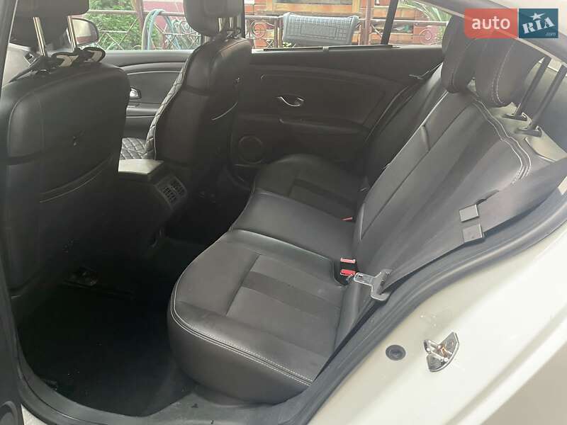 Седан Renault Fluence 2011 в Одессе