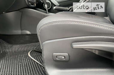 Седан Renault Fluence 2010 в Івано-Франківську