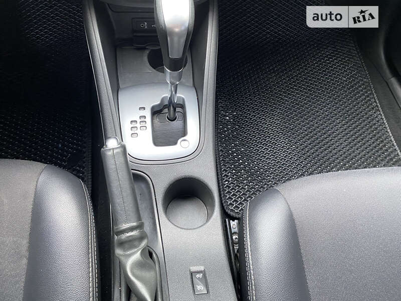 Седан Renault Fluence 2010 в Івано-Франківську