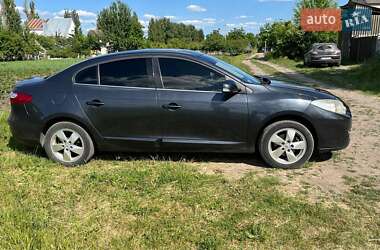 Седан Renault Fluence 2010 в 