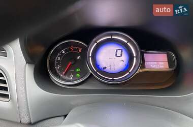 Седан Renault Fluence 2015 в 