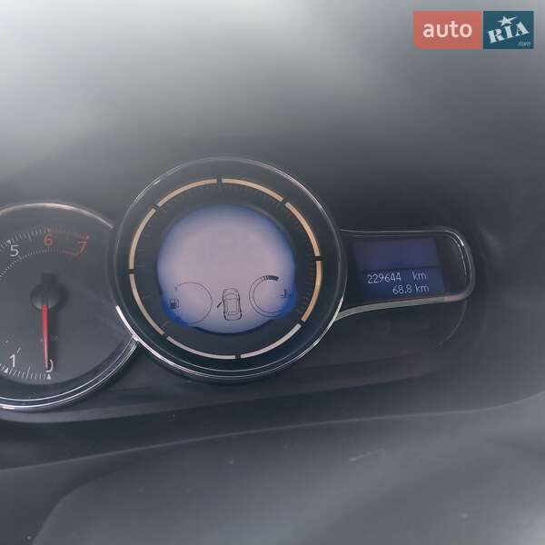 Седан Renault Fluence 2013 в Бучі