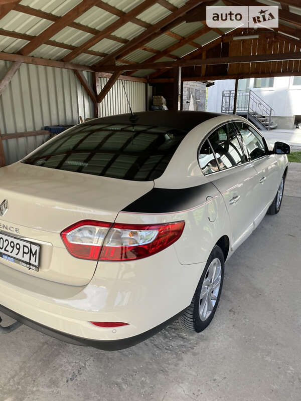 Седан Renault Fluence 2013 в Трускавце