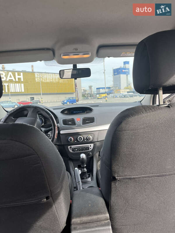 Седан Renault Fluence 2014 в Киеве
