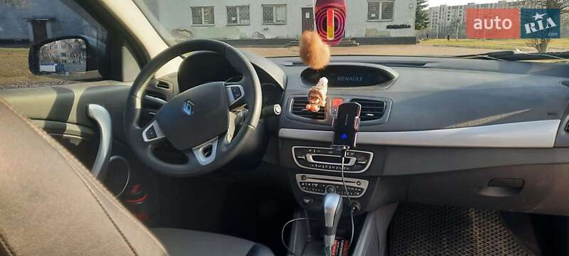 Седан Renault Fluence 2010 в Ровно