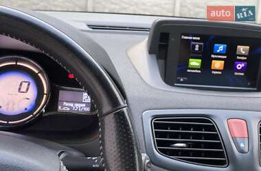 Седан Renault Fluence 2016 в 