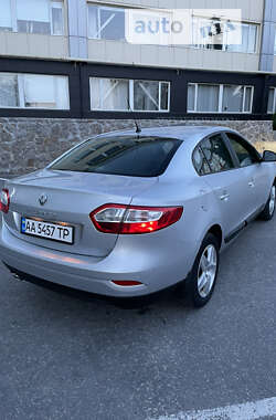 Седан Renault Fluence 2015 в Кропивницком