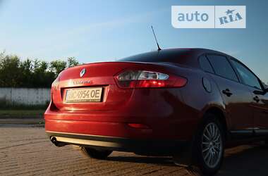 Седан Renault Fluence 2010 в Львові