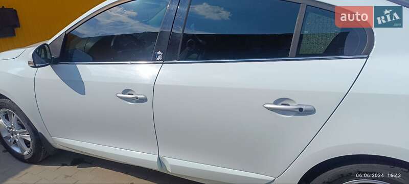 Седан Renault Fluence 2012 в Шепетівці