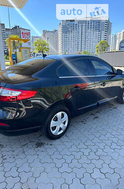 Седан Renault Fluence 2011 в Києві