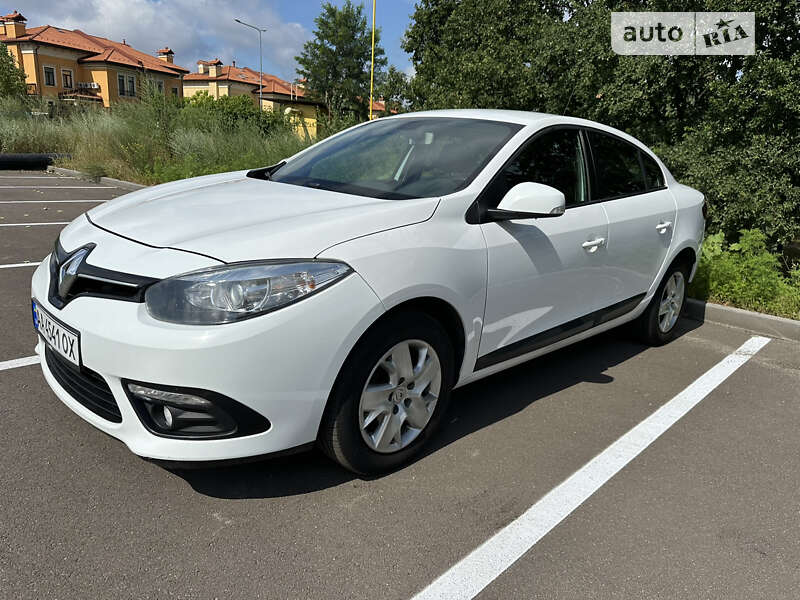 Седан Renault Fluence 2015 в Києві