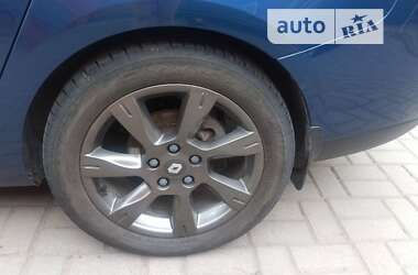 Седан Renault Fluence 2010 в Черкасах