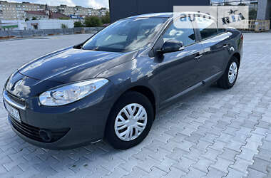 Седан Renault Fluence 2010 в Калуші