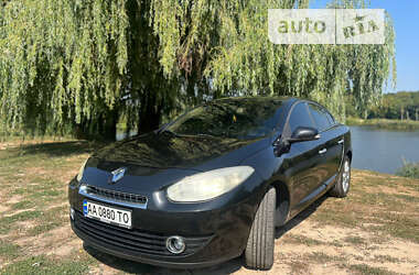 Седан Renault Fluence 2011 в Киеве